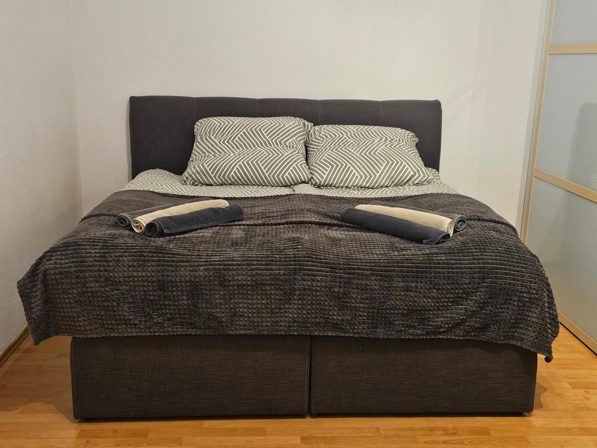 City-Close - King Bed & Free Garage Bayreuth Exteriör bild